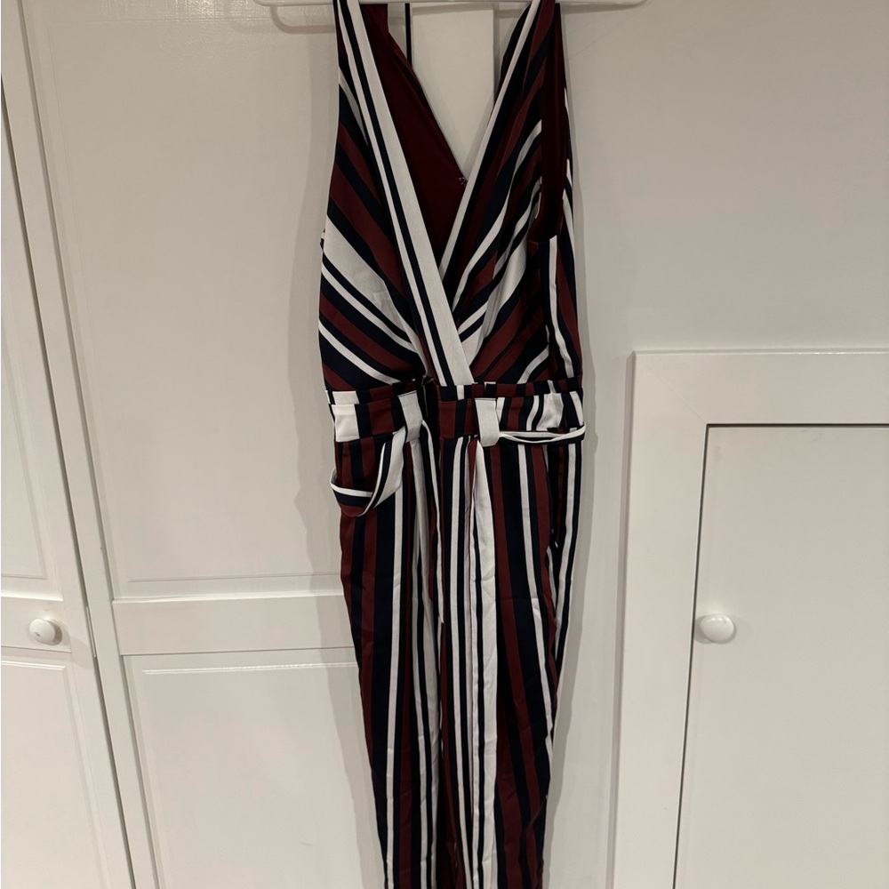 Express Striped Sleeveless Belted Jumpsuit – Size 10